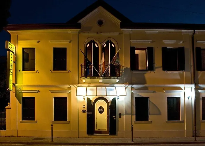 Cris Hotel Mestre