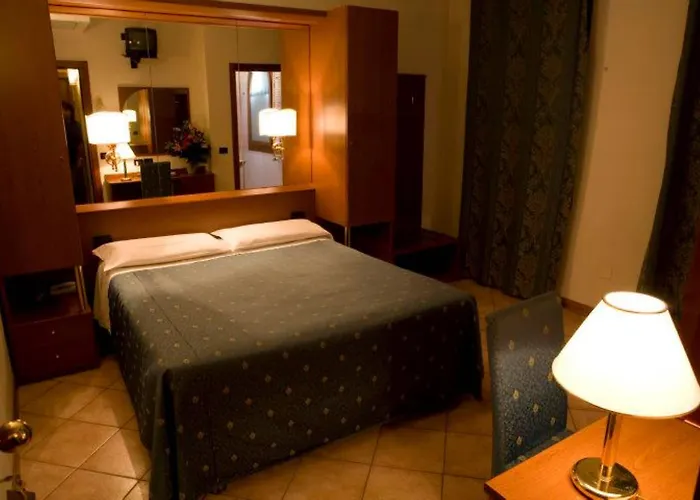 クリス メストレ